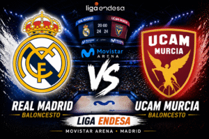 Escudos del Real Madrid Baloncesto y UCAM Murcia sobre el fondo del Movistar Arena durante un partido de la Liga Endesa.